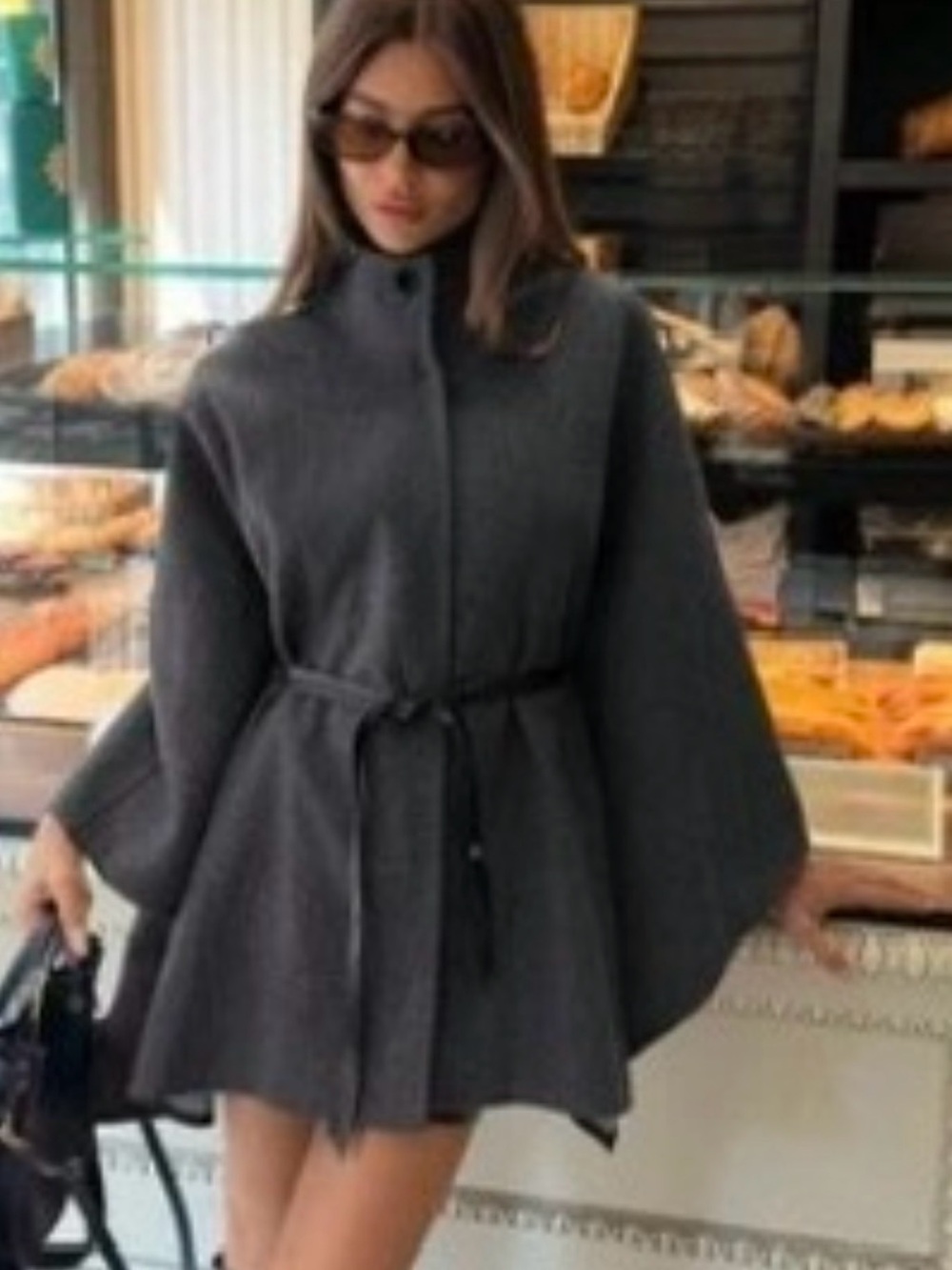 Poncho - Picture 3 of 3
